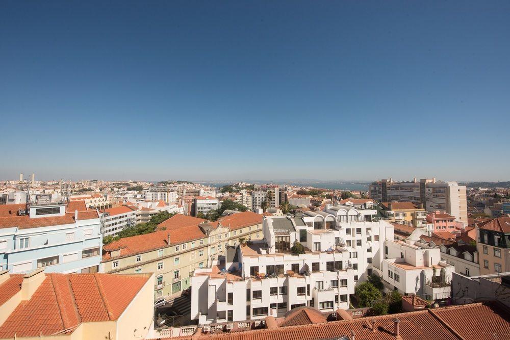 Holiday Inn Express & Suites Lisbon - Principe Real By Ihg Buitenkant foto