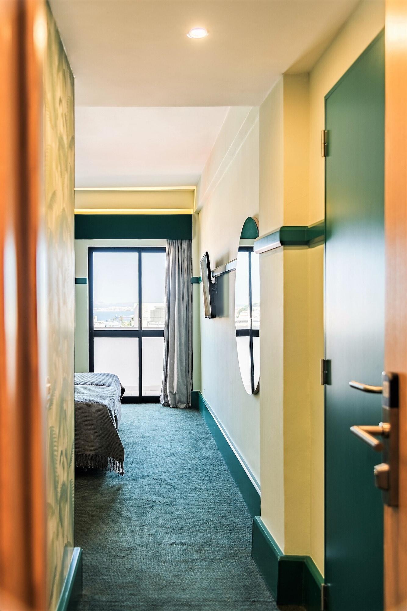 Holiday Inn Express & Suites Lisbon - Principe Real By Ihg Buitenkant foto